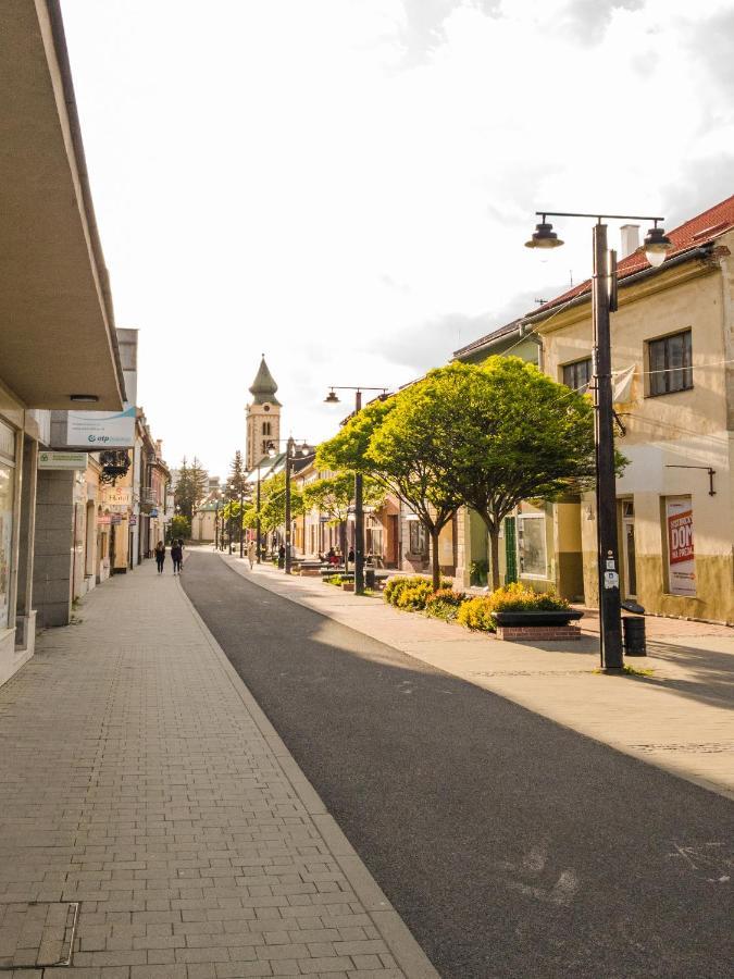 Penzion Atlas Liptovsky Mikulas Exterior photo